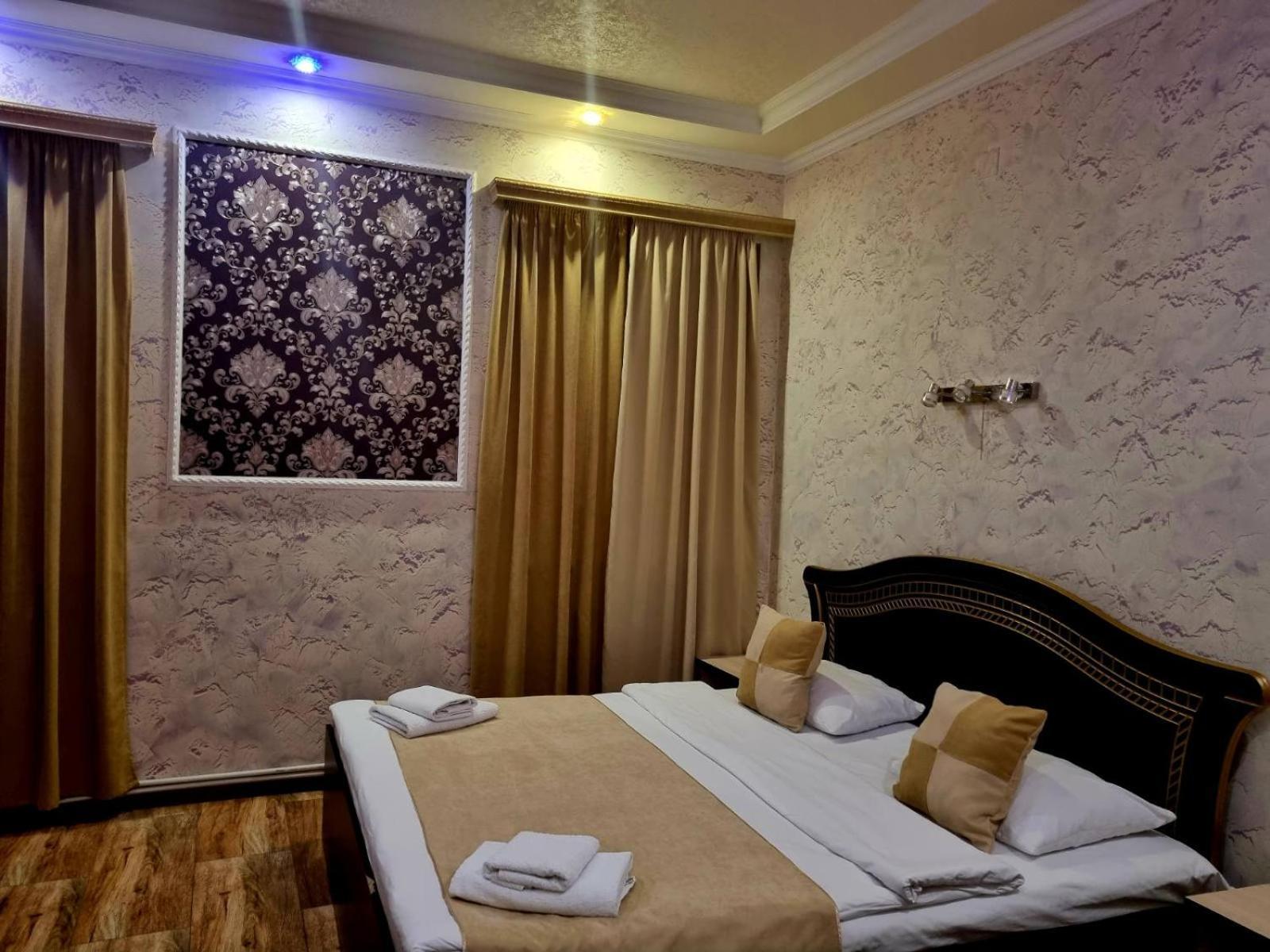 Rubin Hotel Goris Εξωτερικό φωτογραφία