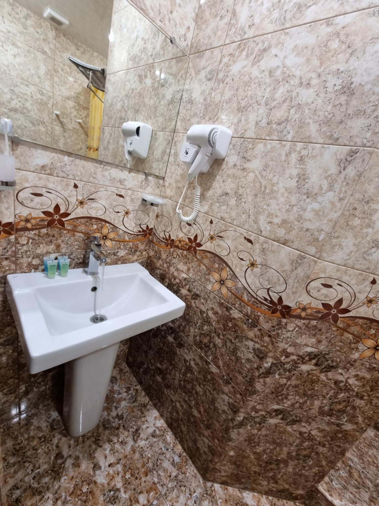 Rubin Hotel Goris Εξωτερικό φωτογραφία