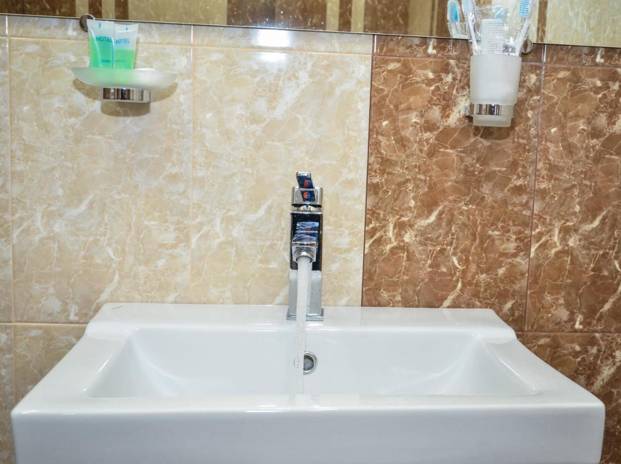 Rubin Hotel Goris Εξωτερικό φωτογραφία