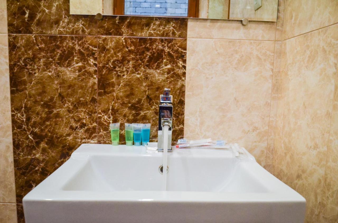 Rubin Hotel Goris Εξωτερικό φωτογραφία