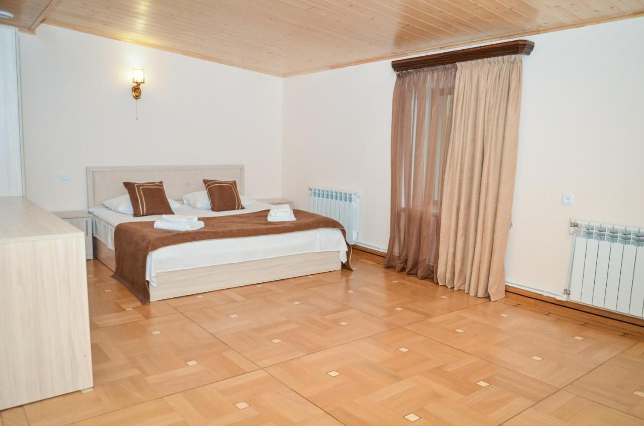 Rubin Hotel Goris Εξωτερικό φωτογραφία